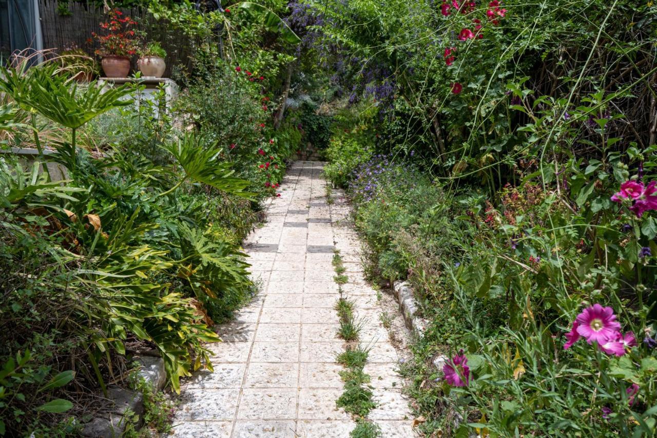הבית בסמטת תל אביב Villa Ros Pinna Kültér fotó